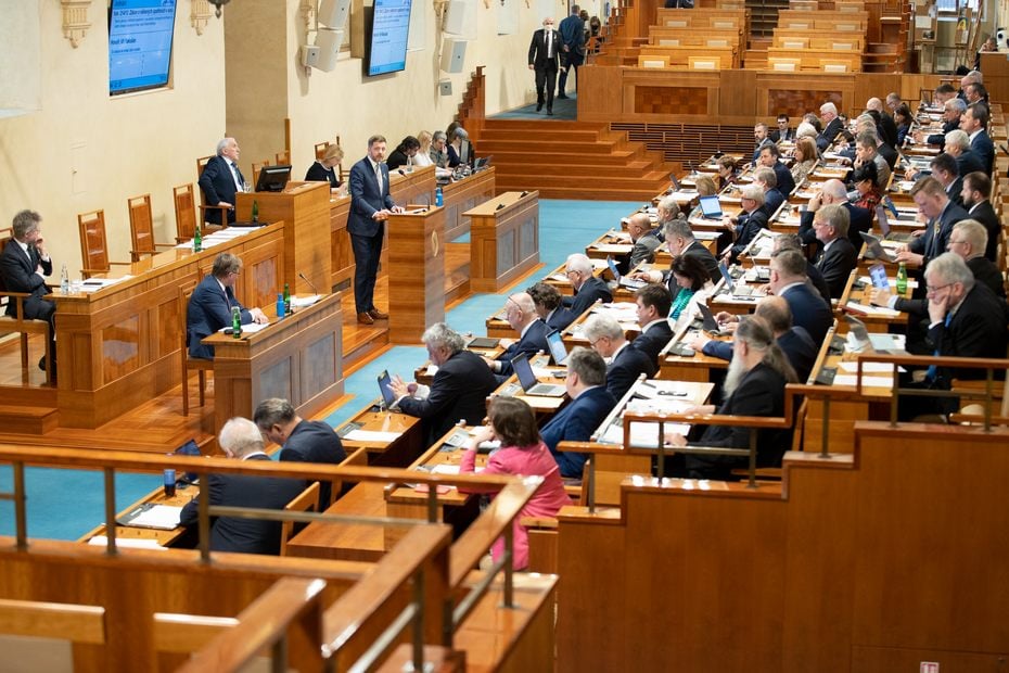 Mimořádná schůze Senátu kvůli ukrajinské krizi 